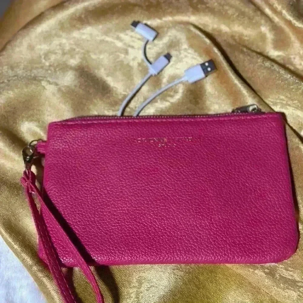 Adrienne Vittadini Phone Charging Pink Wristlet EUC 8.5x5 inches